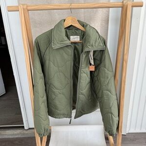 Universal Thread Quilted Jacket